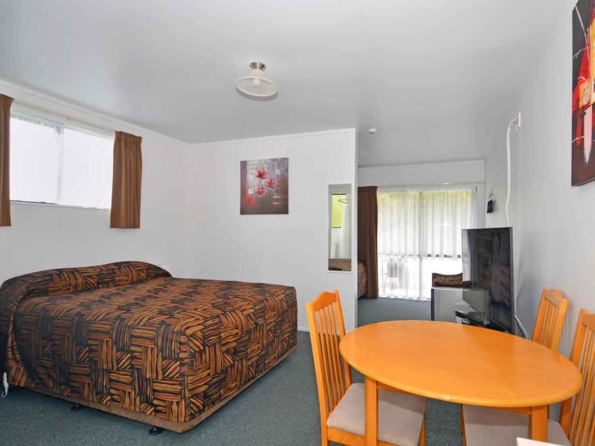 Foxton Celtic Motel מראה חיצוני תמונה